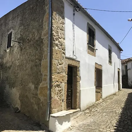 Casa de Férias Casa Duplex Em / Duplex House In *