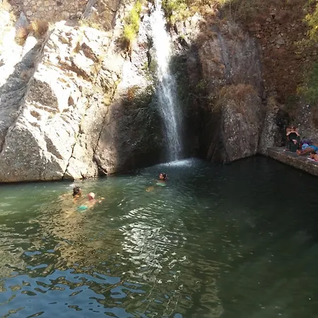 Casa Duplex Em / Duplex House In